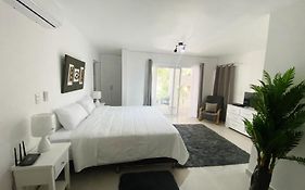 Kite Beach Condo